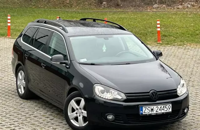 VOLKSWAGEN Golf 1.6 TDI (105 KM)