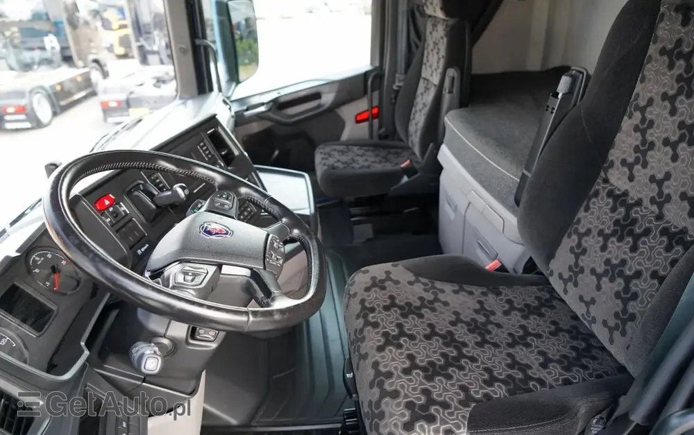 SCANIA S 460 / RETARDER / KLIMA POSTOJOWA / OPONY 100% 