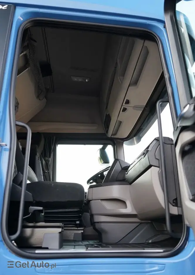 SCANIA S 460 / RETARDER / KLIMA POSTOJOWA / OPONY 100% 