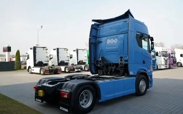 SCANIA S 460 / RETARDER / KLIMA POSTOJOWA / OPONY 100% 