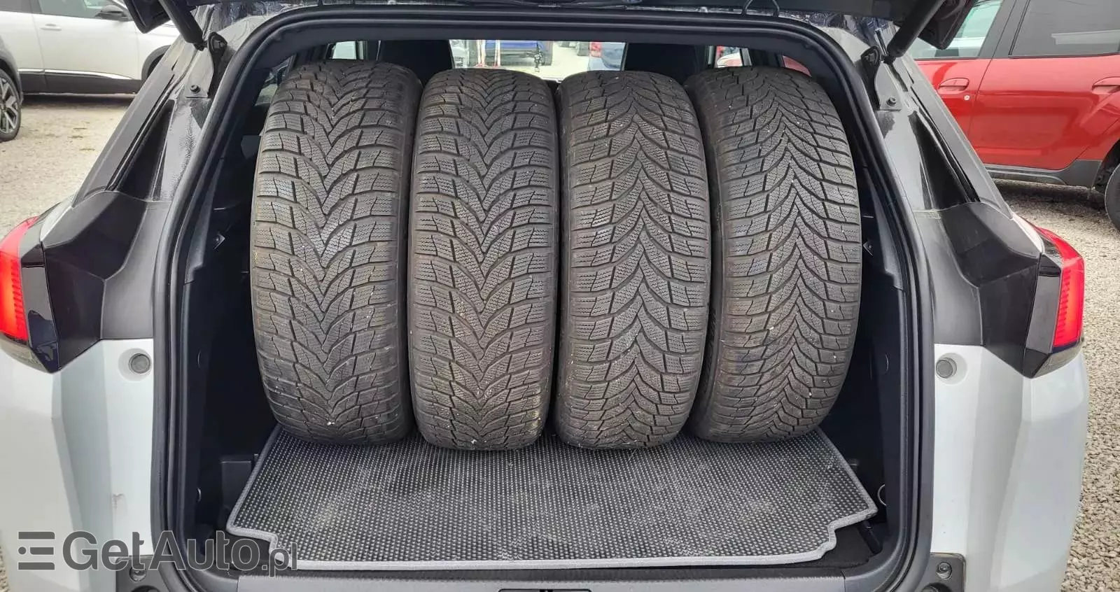 PEUGEOT 3008 BlueHDi 180 Stop & Start EAT8 GT