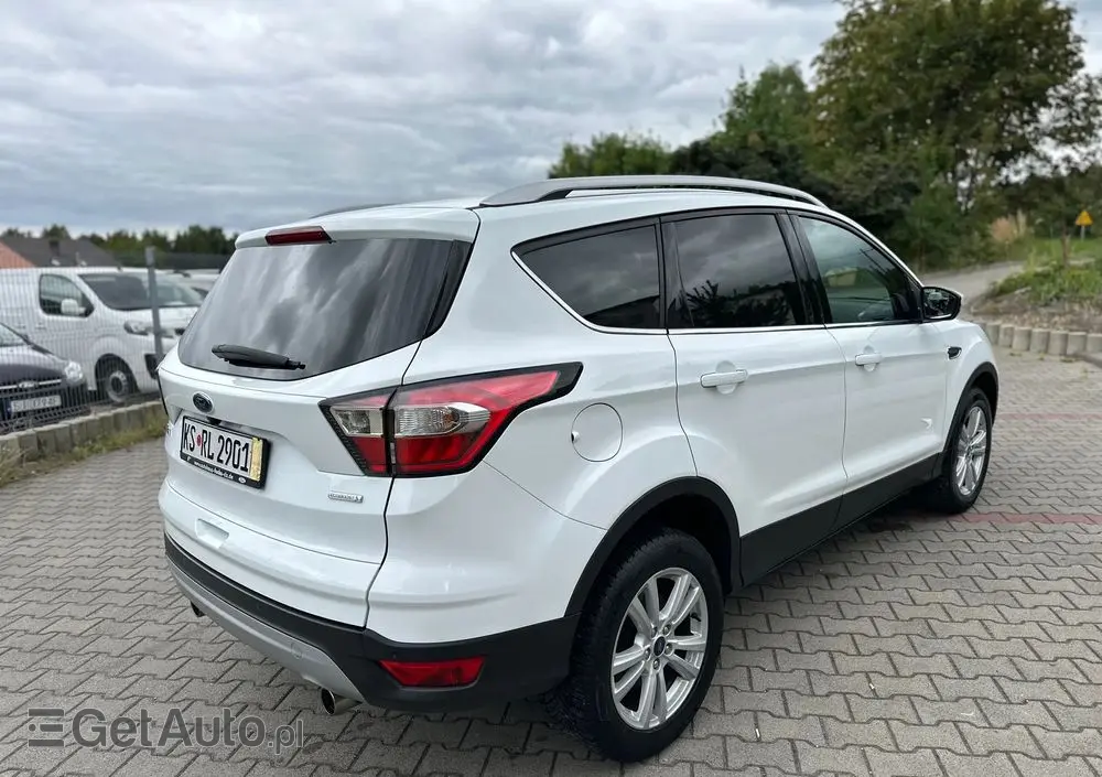 FORD Kuga 1.5 EcoBoost FWD Titanium ASS
