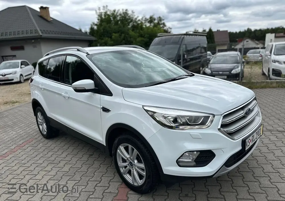 FORD Kuga 1.5 EcoBoost FWD Titanium ASS