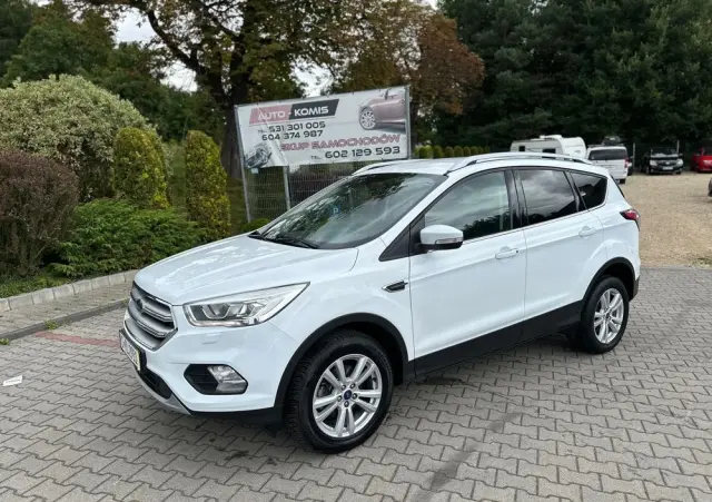 FORD Kuga 1.5 EcoBoost FWD Titanium ASS