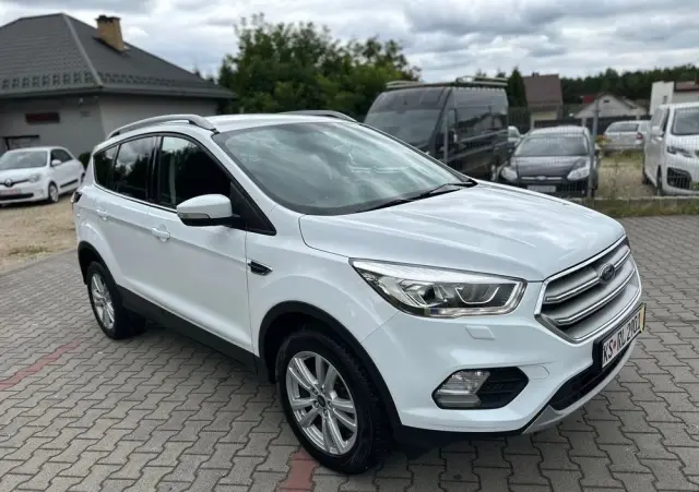 FORD Kuga 1.5 EcoBoost FWD Titanium ASS