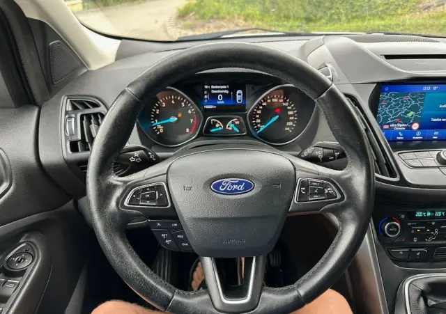 FORD Kuga 1.5 EcoBoost FWD Titanium ASS
