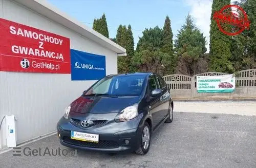 TOYOTA Aygo 