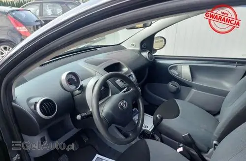 TOYOTA Aygo 
