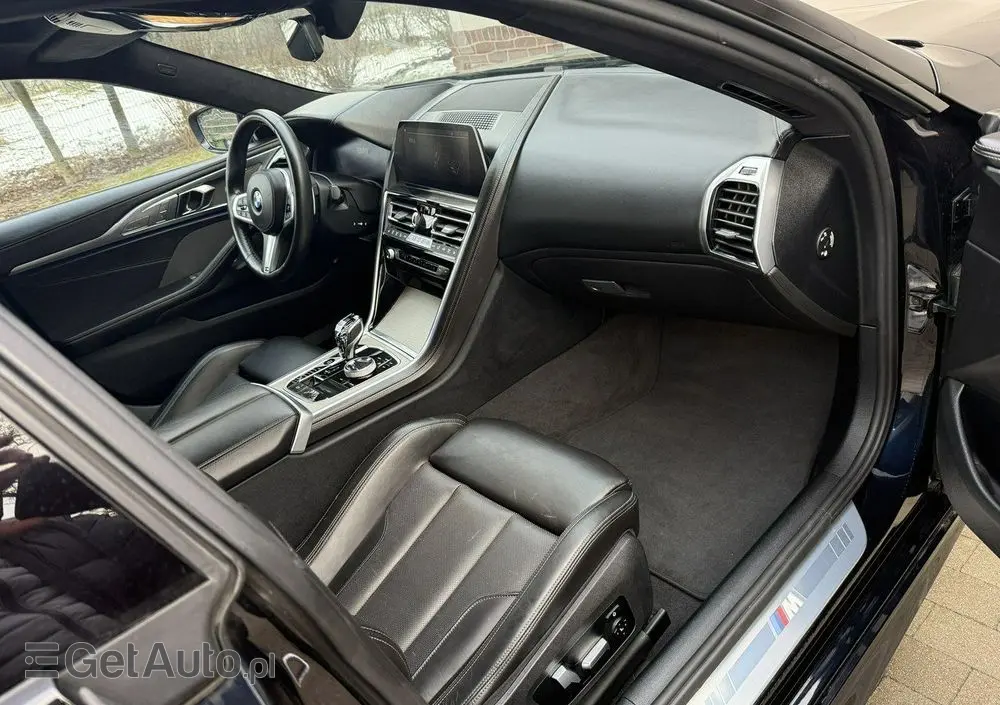 BMW Seria 8 