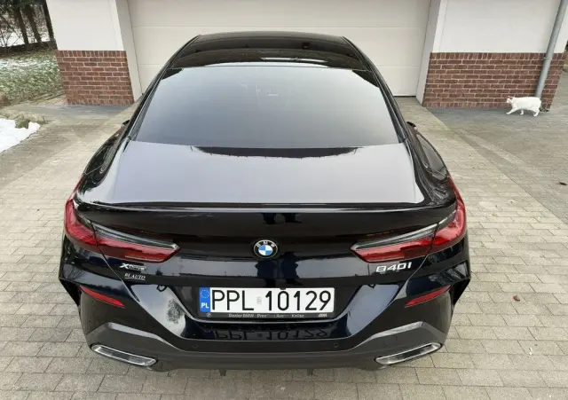 BMW Seria 8 