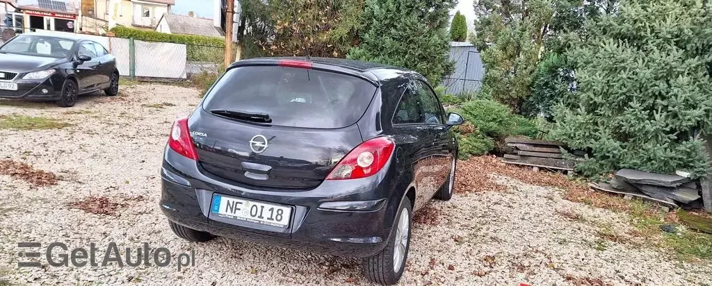 OPEL Corsa 