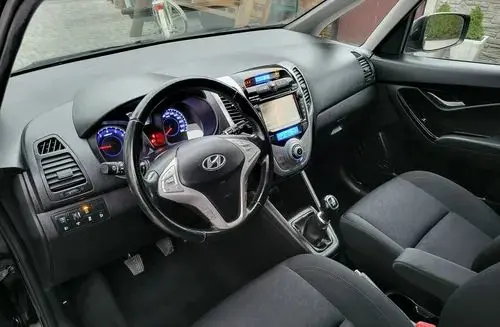 HYUNDAI Ix20 