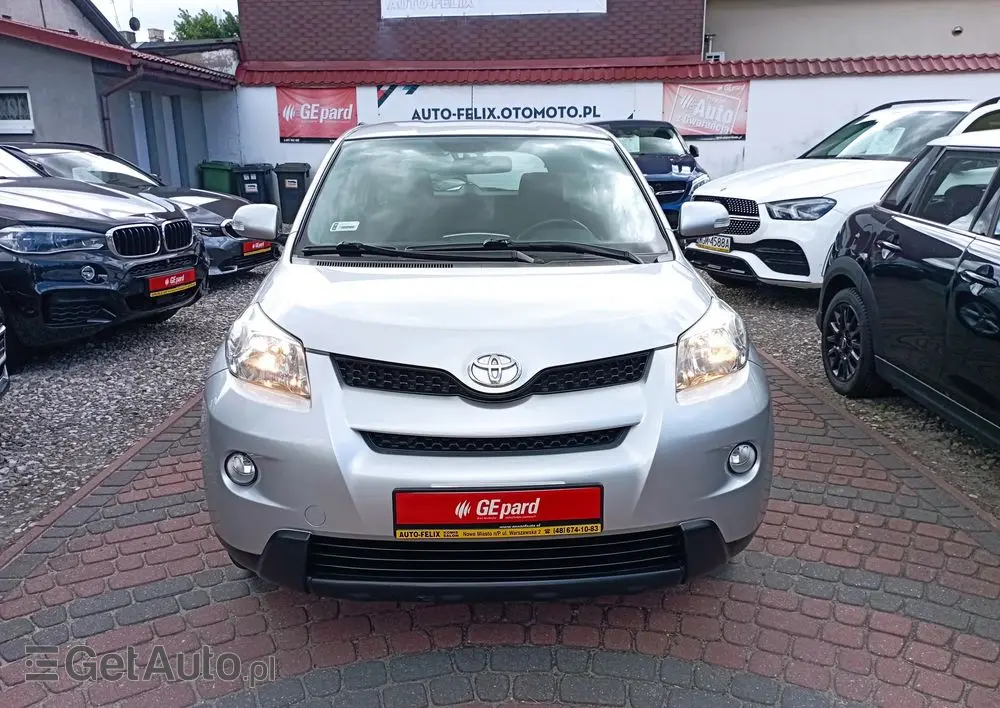 TOYOTA Urban Cruiser 1.33 Sol