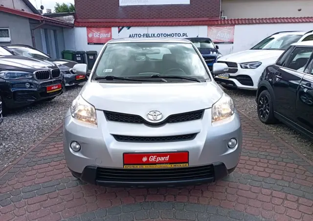 TOYOTA Urban Cruiser 1.33 Sol