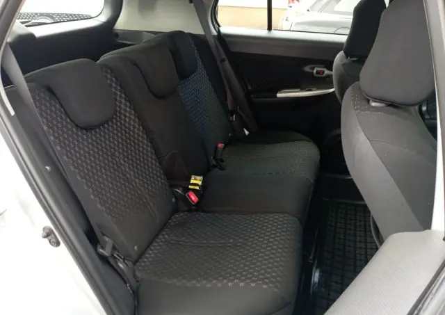 TOYOTA Urban Cruiser 1.33 Sol