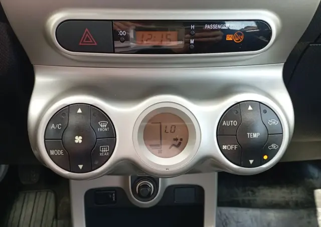 TOYOTA Urban Cruiser 1.33 Sol
