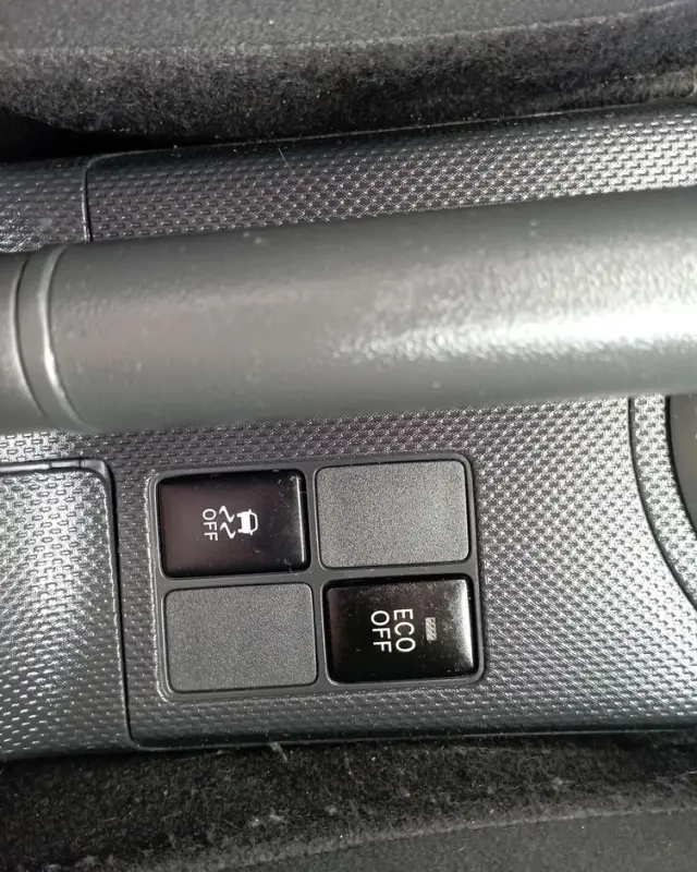 TOYOTA Urban Cruiser 1.33 Sol