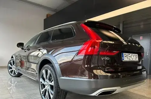 VOLVO V90 Cross Country 