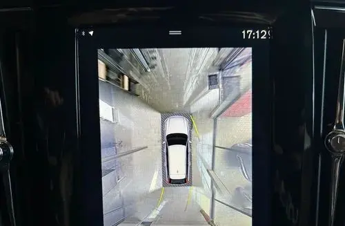 VOLVO V90 Cross Country 