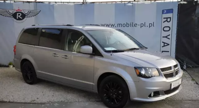 DODGE Grand Caravan 