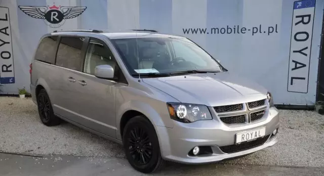 DODGE Grand Caravan 