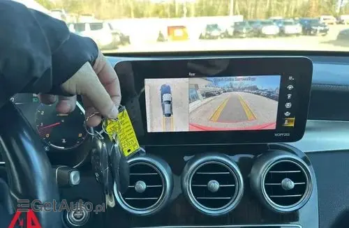 MERCEDES-BENZ GLC 