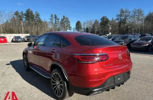 MERCEDES-BENZ GLC 