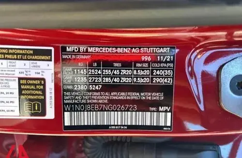 MERCEDES-BENZ GLC 