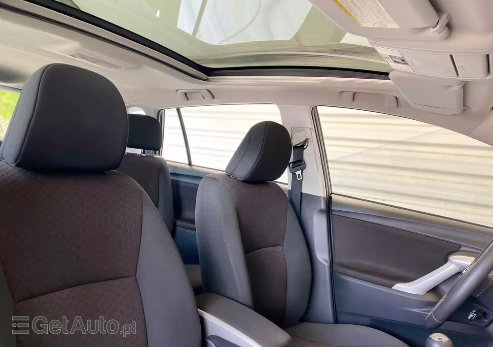 TOYOTA Verso 1.8 Sol plus EU5 7os