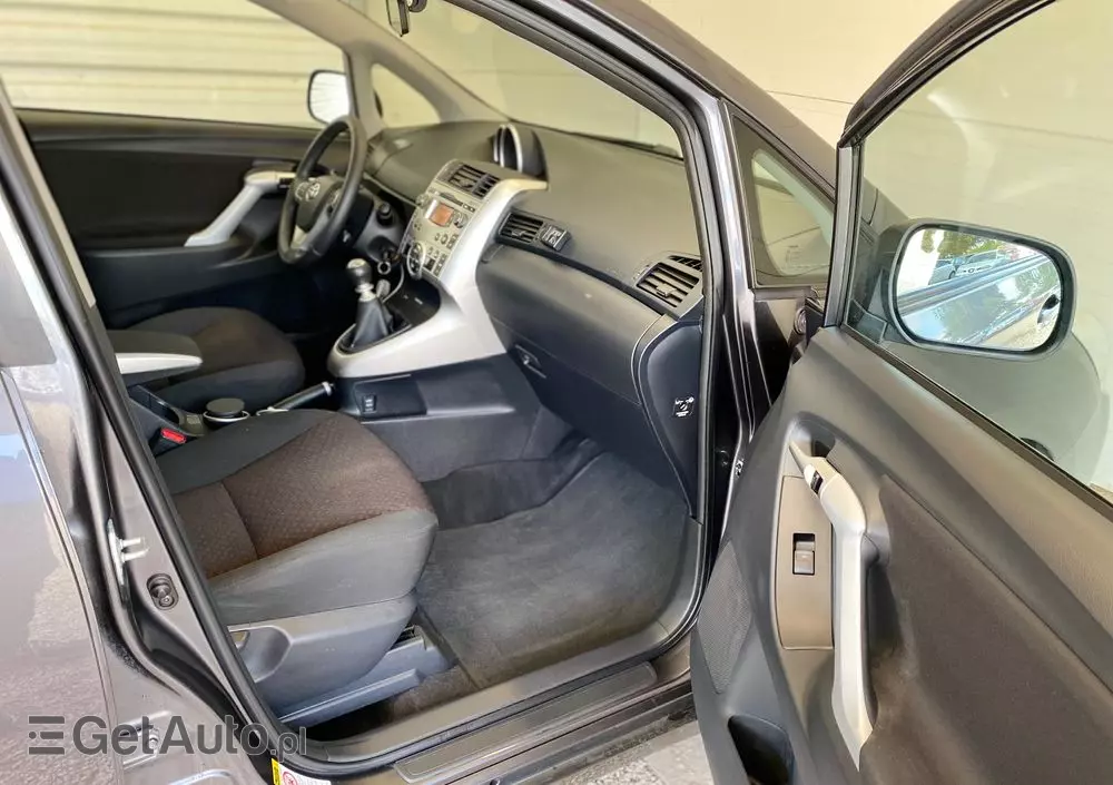 TOYOTA Verso 1.8 Sol plus EU5 7os