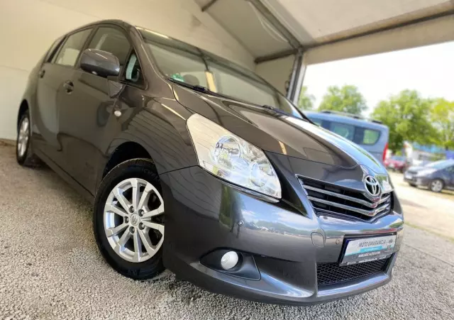 TOYOTA Verso 1.8 Sol plus EU5 7os