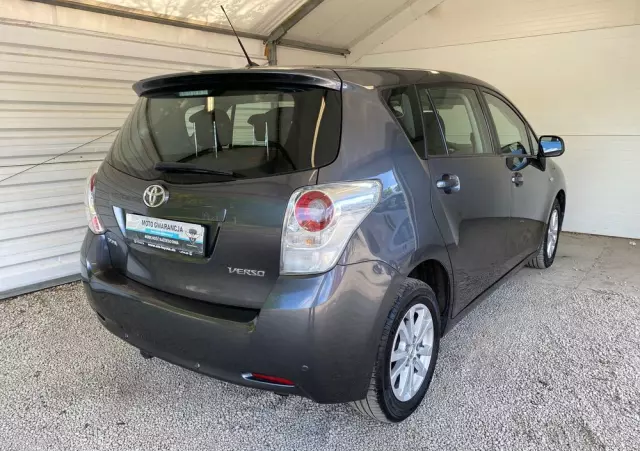 TOYOTA Verso 1.8 Sol plus EU5 7os