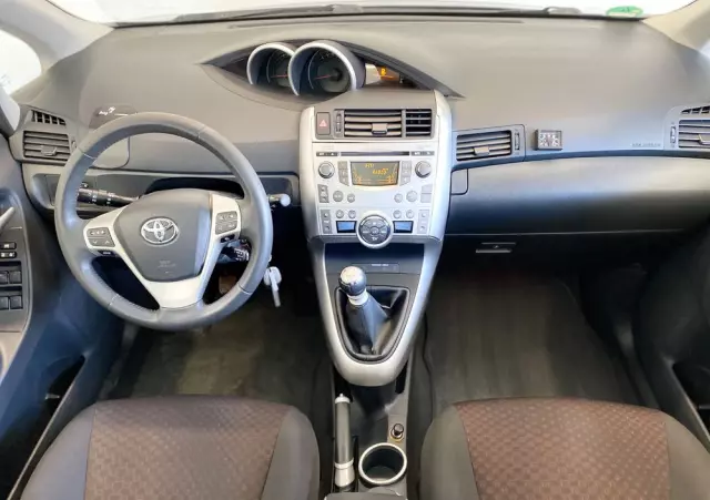 TOYOTA Verso 1.8 Sol plus EU5 7os