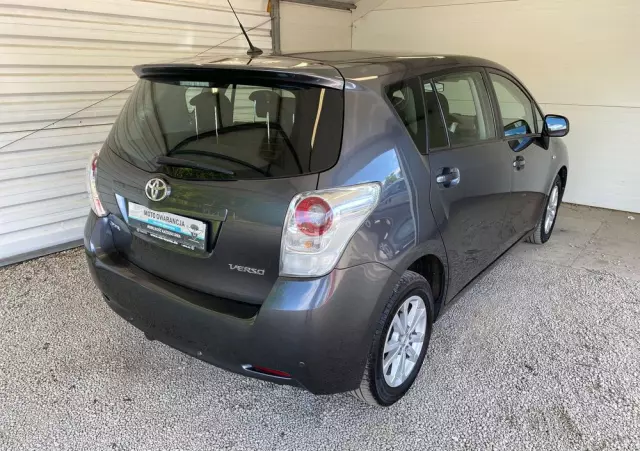 TOYOTA Verso 1.8 Sol plus EU5 7os