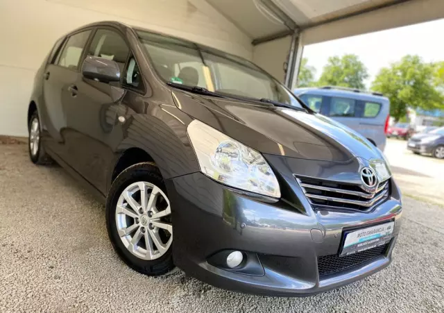 TOYOTA Verso 1.8 Sol plus EU5 7os