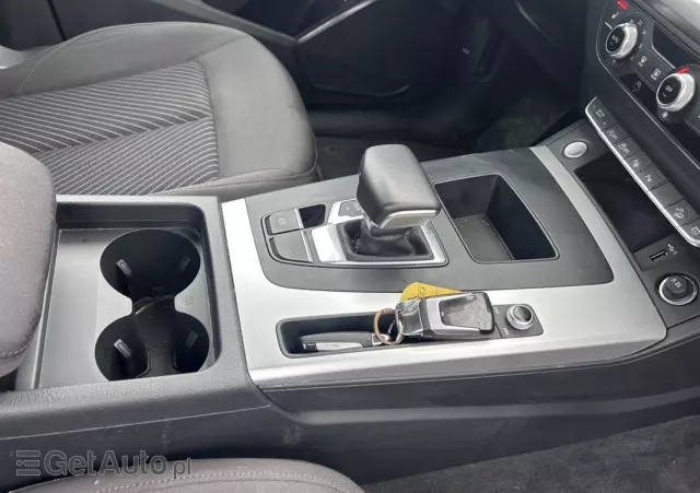 AUDI Q5 40 TDI quattro S tronic