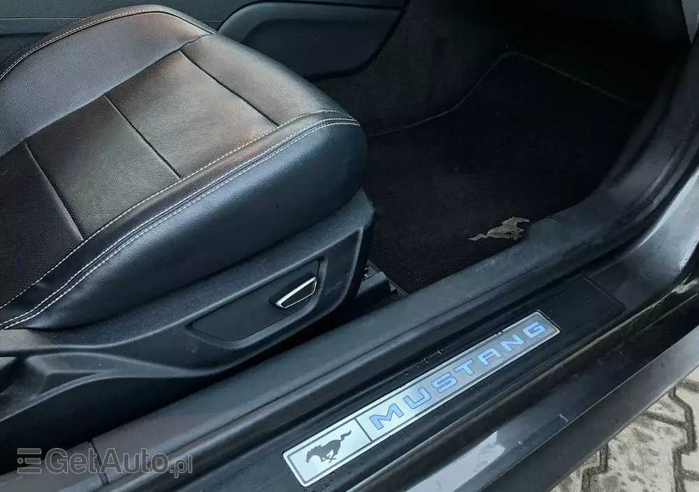FORD Mustang 2.3 EcoBoost