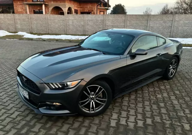 FORD Mustang 2.3 EcoBoost