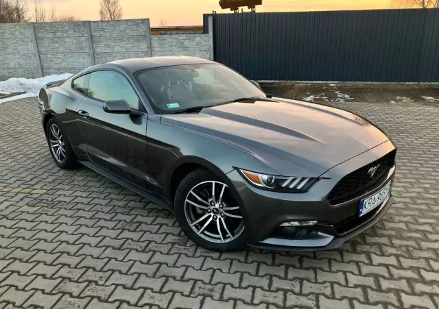 FORD Mustang 2.3 EcoBoost