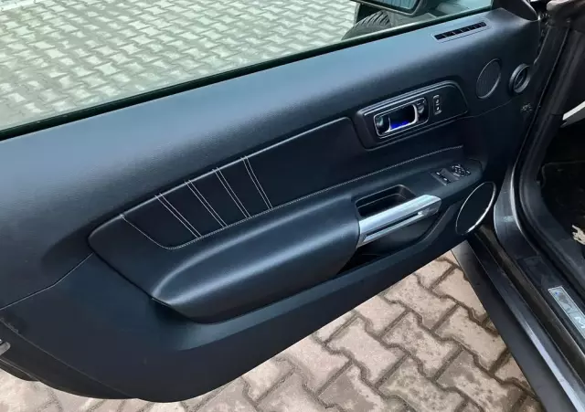 FORD Mustang 2.3 EcoBoost