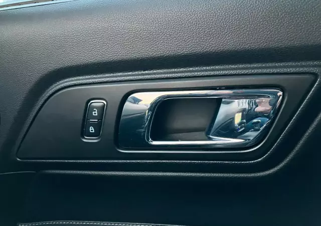 FORD Mustang 2.3 EcoBoost