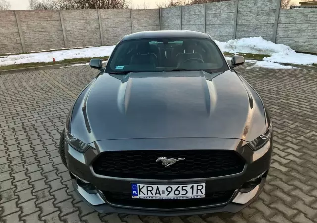FORD Mustang 2.3 EcoBoost