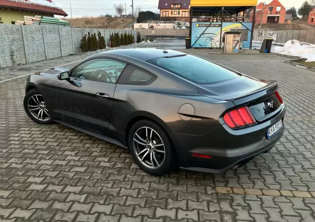 FORD Mustang 2.3 EcoBoost