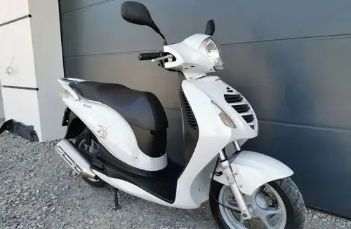 HONDA PS 125i 