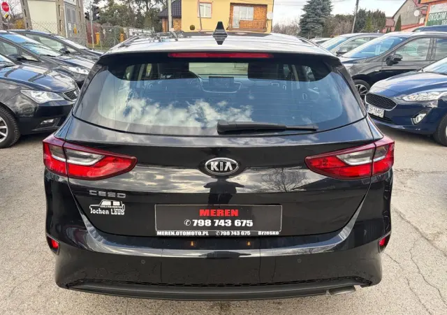 KIA Ceed 1.0 T-GDI OPF Edition 7