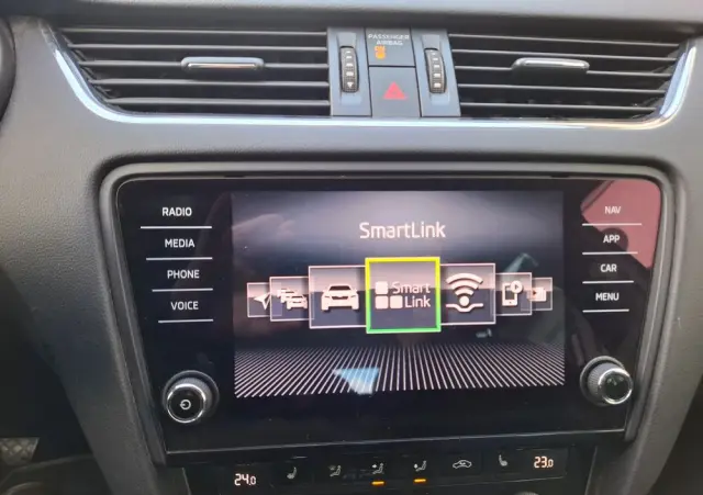 SKODA Octavia 1.6 TDI Premium Edition