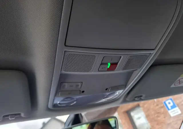 SKODA Octavia 1.6 TDI Premium Edition