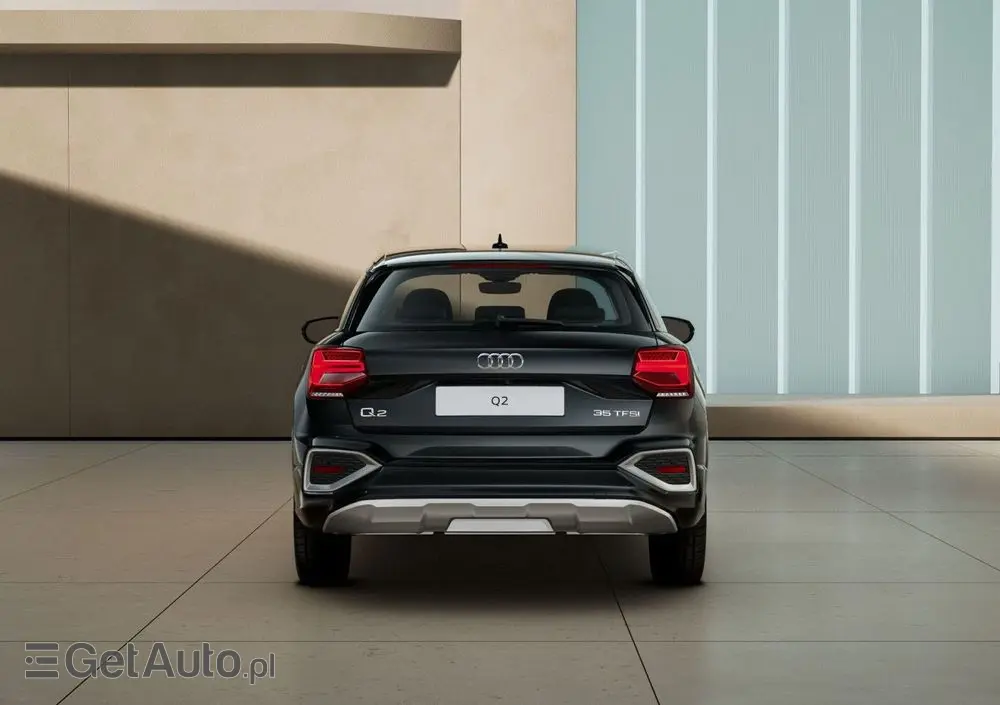 AUDI Q2 