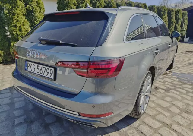 AUDI A4 Avant 35 TFSI S tronic