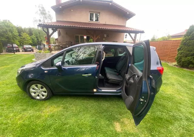 OPEL Meriva 1.7 CDTI Cosmo